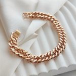 دستبند زنانه ژوپینگ مدل کارتیر طلایی کد RS-2377